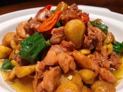 -泉畔人家·老济南经典鲁菜(大明湖店)