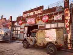 -席娜卡琳火车铁道夜市