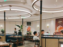 -港丽餐厅(正大店)
