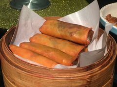 荠菜肉春卷-老头儿油爆虾·知味杭州(爱琴海购物中心)