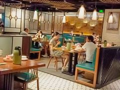 -南拳十三姨·潮汕砂锅粥(世纪金源店)