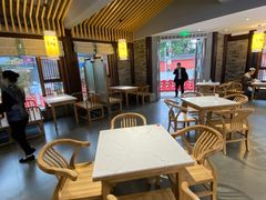 大堂-龙抄手(文殊坊店)