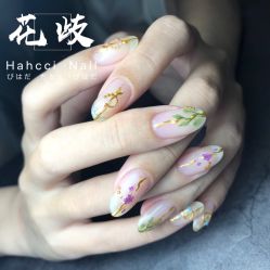 -花岐款式专研健康美甲沙龙