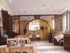 -广州中心皇冠假日酒店·百粤楼