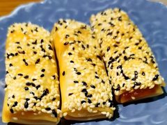 虾仁马蹄春卷-鑫震源·苏式大虾生煎(山塘街店)