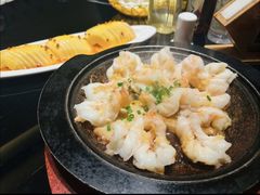 -东口码头·烧鸽子·鱼头泡饼·地方菜(金鹰悦城店)
