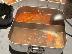 -左庭右院鲜牛肉火锅黑金店(陆家嘴中心店)