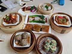 -方鼎食府