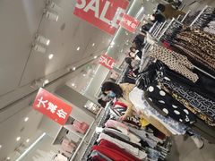 -H&M(乐客城夏庄路店)