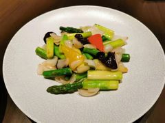 芦笋炒鲜百合-南宁万丽酒店-万丽轩中餐厅