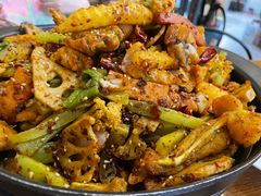 干锅牛蛙-靓蛙馆
