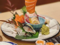 杂锦鱼生套餐-小山日本料理(太古汇店)