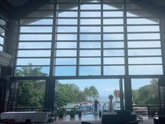 -亚龙湾喜来登·美景台大堂吧