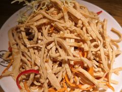 -江渔儿酸菜鱼(东二环泰禾店)