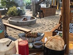 -三亚艾迪逊酒店·海滩烧烤 BARBACOA·现场乐队·浪漫晚餐·烧烤海鲜