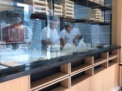 面包甜点陈列柜-真阿婆水饺(科技路西口店)