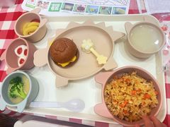 厚嘟嘟牛肉杂粮汉堡儿童餐-西贝莜面村(朝阳大悦城店)