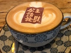 -北平花园·潮玩萌牙·北平咖啡(南锣鼓巷胡同店)