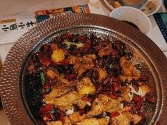 -小鱼小牛·鱼牛干锅·脆鱼火锅(世欧广场店)