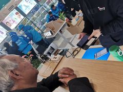 -爱畅享华为苹果手机维修服务(虹口龙之梦店)