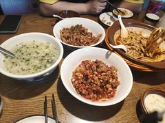 -八碗湘长沙市井菜(坡子街店)