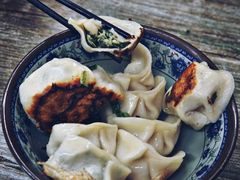 韭菜猪肉煎饺-无名氏宵夜小摊(祝家三姐妹馄饨店)