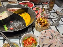 -朱光玉火锅馆(小寨原力场店)