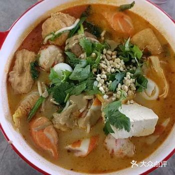 新发现了一家《摆烂麻辣烫》，在万达广场五楼