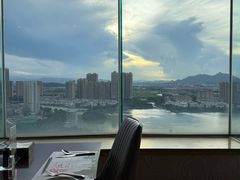 -荣誉国际酒店-云顶旋转餐厅