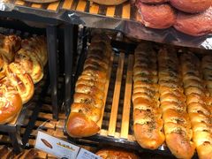 -皇冠幸福里动物奶油生日蛋糕(万达店)