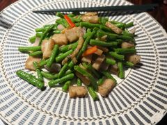 豆角炒猪肉-粤·向群饭店(麓景路店)