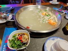 -来涮蜀鲜货火锅串串香(菜市口店)