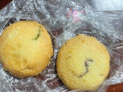 -拢香糕点(万达店)