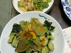 凉拌黄瓜-松针蔡记蒸饺(花园路店)