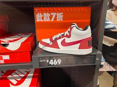 -NIKE上海青浦优选体验店