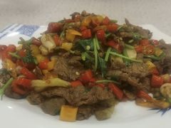 小炒黄牛肉-九头鸟酒家(四道口店)