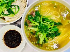 -月亮房·白斩鸡(娄山关路店)