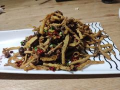 -老妈私房鱼头(欧洲城店)