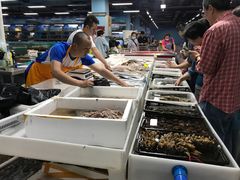 自助取餐区-渔人湾码头海鲜市场负二楼