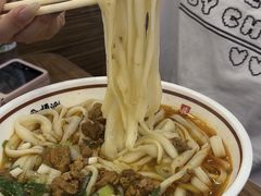 -顺溜·手工刀削面·黑金店(铜锣湾店)