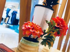 -霸王茶姬(金贸中路店)