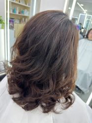 -Coo Hair salon