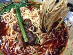 -丁丁猫重庆小面(徐州路店)