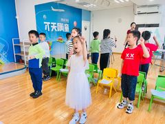-蓝话筒·少儿成人演讲口才·主持朗诵·戏剧表演(大华第一坊店)