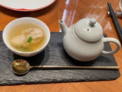 西湖莼菜汤小馄饨-华尔道夫酒店·紫金阁