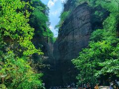 -龙潭大峡谷
