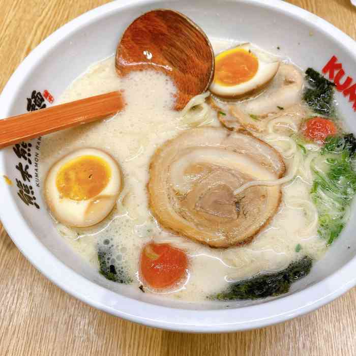 味千拉面(新百店)-"本来想吃和府捞面,人实在太多还要排队,这.