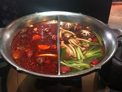 -湊湊火锅·茶憩(新中关购物中心店)