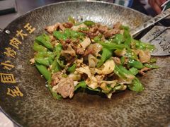 -费大厨辣椒炒肉(黄兴中心广场店)