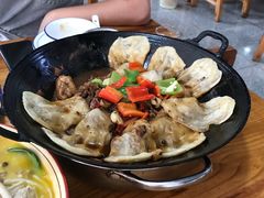 地锅小公鸡-十二道丰味·徐州土菜·烧烤(何山路店)